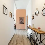 Sky Apartament. Bllok District Апартаменты