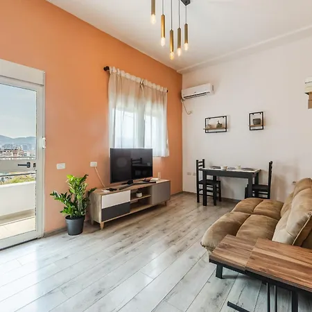 Sky Apartament. Bllok District Apartment *