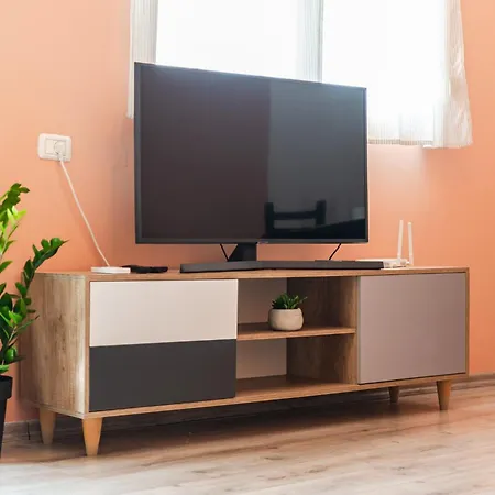 Sky Apartament. Bllok District