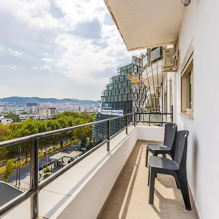 아파트 Sky Apartament. Bllok District *