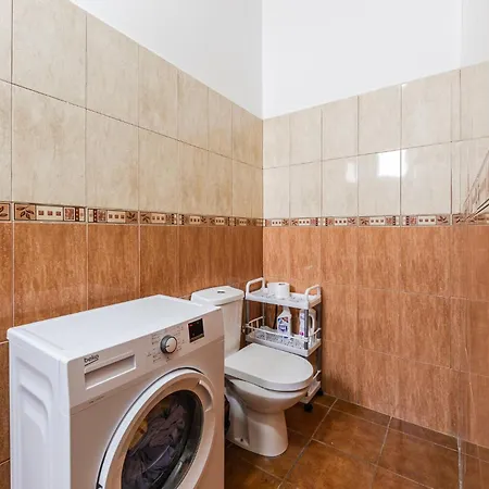 Lejlighed Sky Apartament. Bllok District